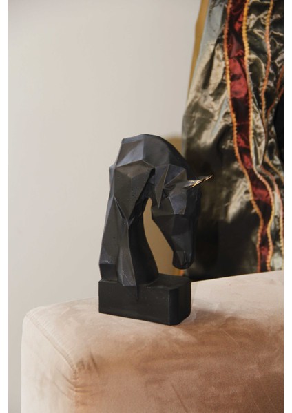 Siyah Dekoratif At Başı Kübik Hediyelik Biblo fiyatları