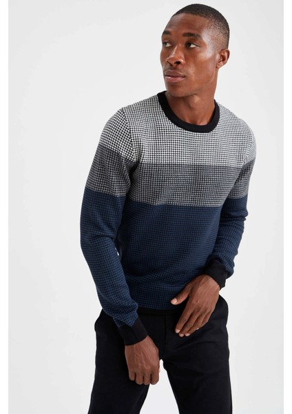 Slim Fit Blok Desenli Triko Kazak R8975AZ20WN fırsatları