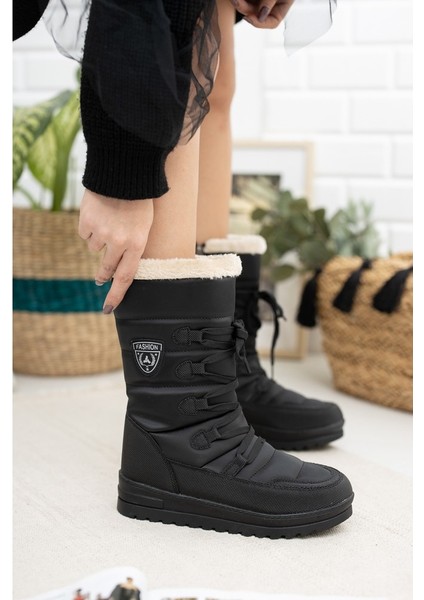 995 Kışlık Içi Kürklü Termal Siyah Kadın Kar Botu modelleri