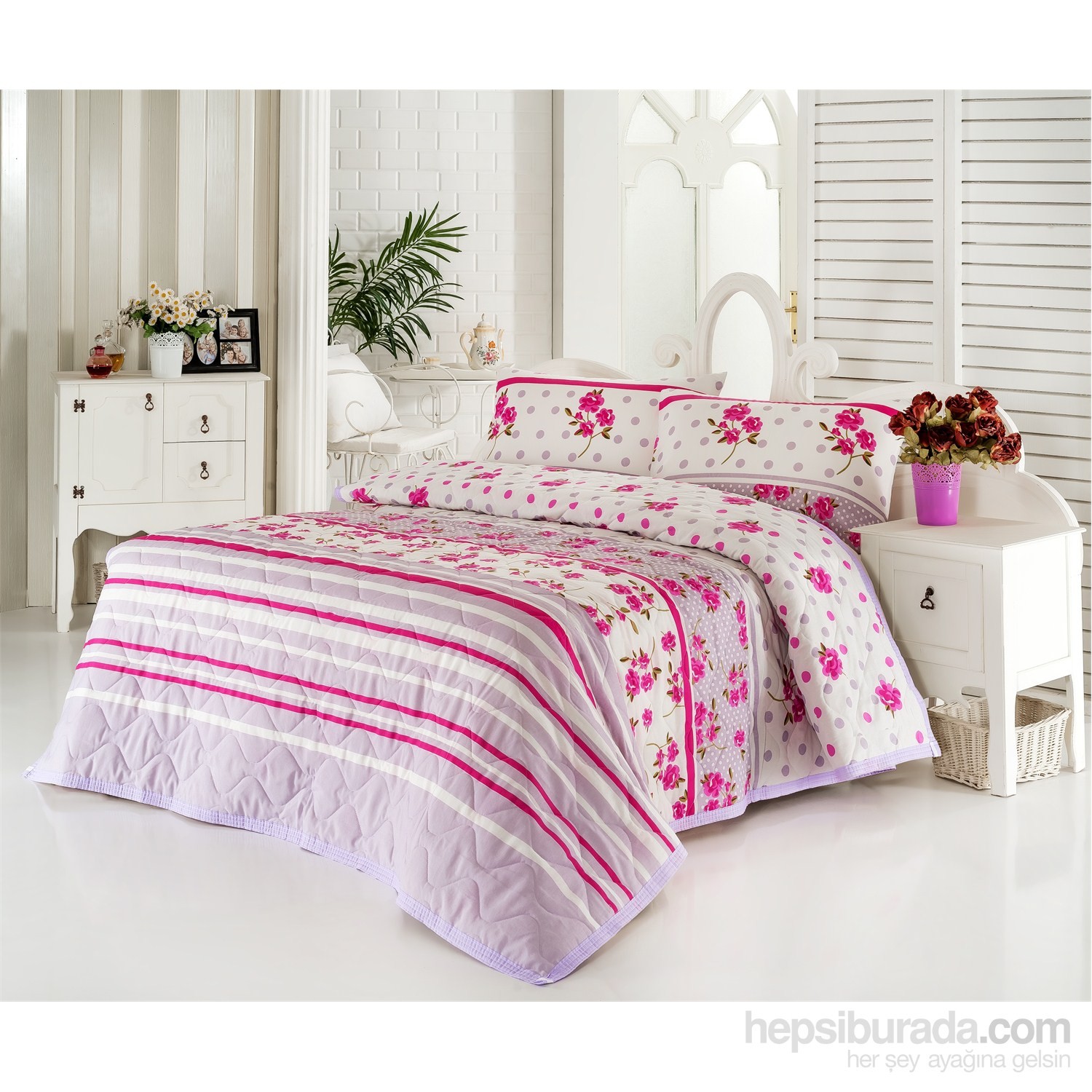 Rosemus Polycotton Kapitoneli Tek Kişilik Yatak Örtüsü