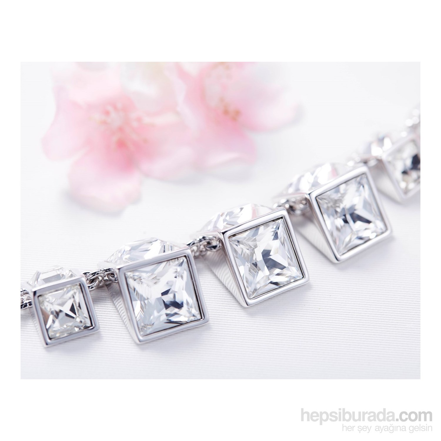 Monemel Swarovski® Taşlı Özel Tasarım Kolye Fiyatı