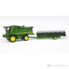 Bruder John Deere T670İ Biçerdöver BR02132