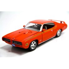 Motormax 1:24 1969 Pontiac Gto Judge -Turuncu Model Araba