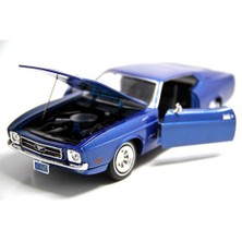 Motormax 1:24 1971 Ford Mustang Sportsroof -Lacivert Model Araba