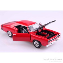 Motomax 1969 Dodge Coronet Super Bee 1/24 Die Cast Model Araç