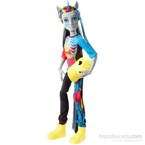 Monster High Acayip Dönüşen Arkadaşlar Neightanrot