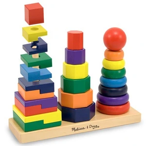 Ahşap Geometrik Kuleler