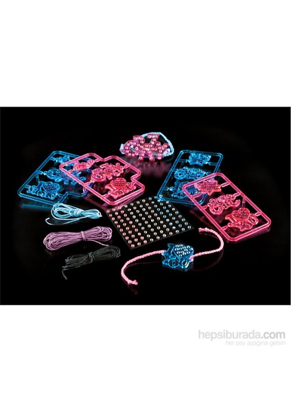 Crazy Chic Kelime Bileklikler fırsatları