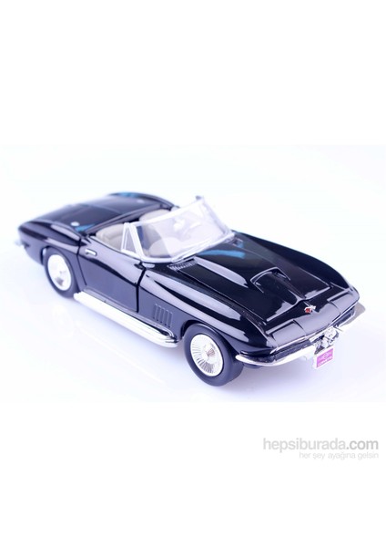 1967 Corvette Cabrio 1/24 Die Cast Model Araç