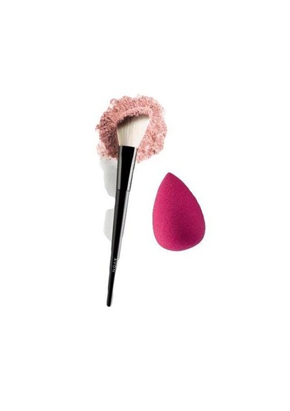 Allık Fırçası Ve Makyaj Süngeri