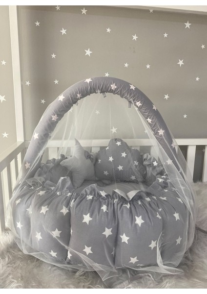 Gri Yıldızlı Açılır - Kapanır Oyun Minderi Cibinlik Aparatlı Babynest