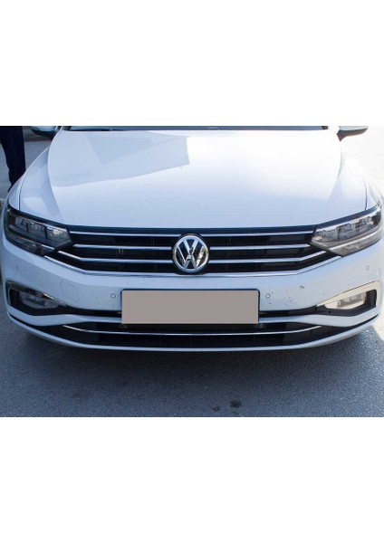 VW Passat B8.5 Krom Sis Farı Çerçevesi 2 Parça 2019 ve Sonrası