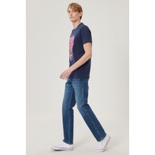 WRANGLER Erkek Arizona  Koyu Mavi Straight Fit Normal Bel Düz Paça Esnek Jean Pantolon