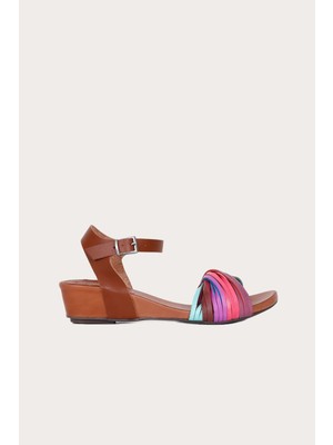 Bueno Shoes Multi M10 Deri Kadın Dolgu Topuklu Sandalet