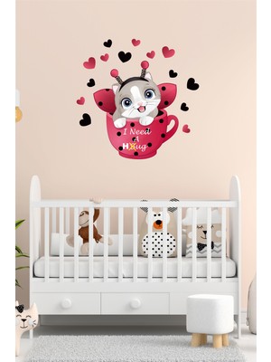 BK Decor Fincan Içindeki Uğur Böceği Taçlı Kedicik Çocuk Odası Duvar Sticker