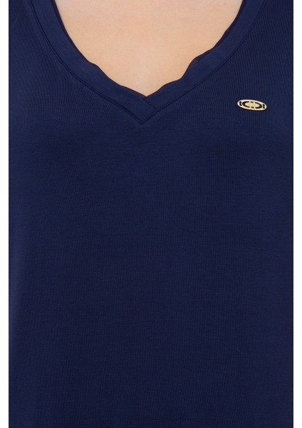 Kadın Lacivert T-Shirt 50236611-VR033 indirimleri