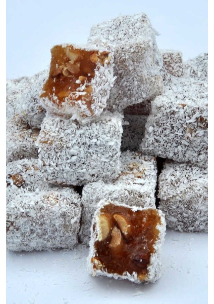 Kardeşler Fıstıklı Hediyelik Lokum 700 G x 3 Adet