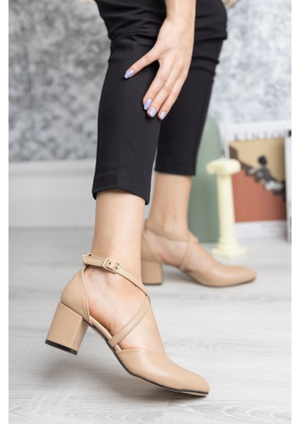 7 Punt Karnıyarık Nut Cilt Stiletto