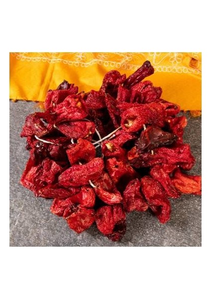 Güneşte Kurutulmuş Gaziantep Yöresel Yeni Mahsul Doğal Kapya Şeker Biber Kurusu 1 Dizi ( 50 Adet ) fiyatları