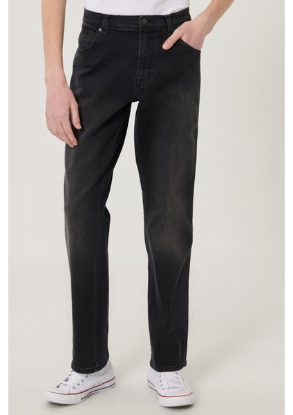 Erkek Texas Koyu Gri Straight Fit Normal Bel Düz Paça Esnek Jean Pantolon fırsatları