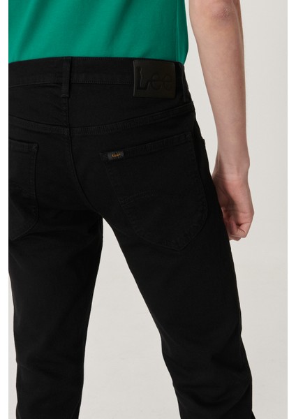 Erkek Daren Siyah Straight Fit Normal Bel Düz Paça Esnek Jean Pantolon fırsatları