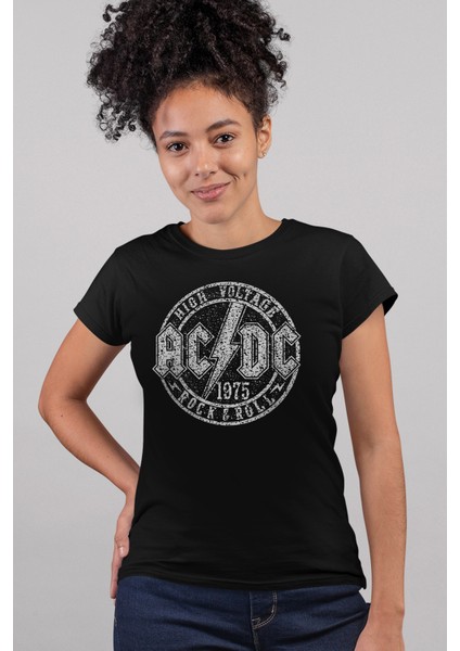 Dairede Acdc Siyah Kısa Kollu Kadın T-Shirt