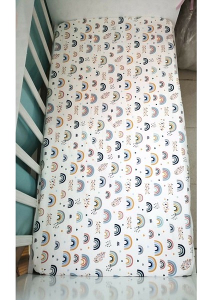 Pamuklu Bebek ve Çocuk Lastikli Çarşaf Şirin Gökkuşağı 90x180 cm fiyatları