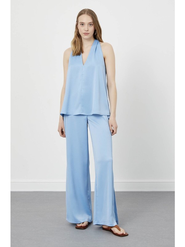 Bebe Mavisi Bol Paca Yirtmacli Pantolon Fiyati Taksit Secenekleri