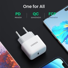 Ugreen 20W Usb-C Mini Pd Hızlı Şarj Cihazı Beyaz