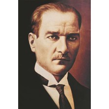 Asilmeydan Sivil Takım Elbiseli Gazi Mustafa Kemal Atatürk Portre Poster Bayrak 100 x 150 cm
