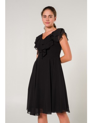 SpringStore Siyah Yakası Volanlı Şifon Abiye Elbise