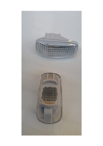 Honda Civic Çamurluk Sinyal Sol-Sağ (Beyaz) 2003-2005
