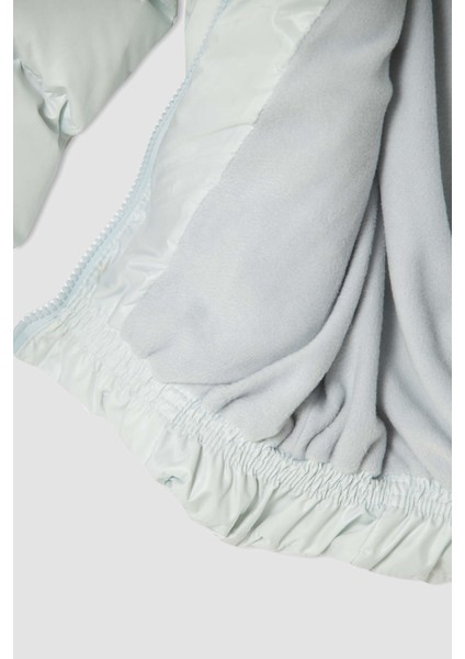 Kız Çocuk Regular Fit Kapüşonlu Astar Polarlı Şişme Mont U4294A621WN fırsatları