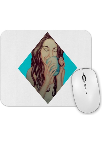 Mulher Bebendo Em Sua Xicara Azul Mouse Pad