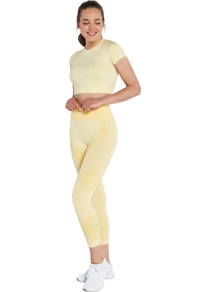 Captiva Yumuşak Dokulu & Esnek Crop Top Sarı