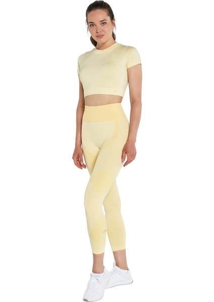 Captiva Yumuşak Dokulu & Esnek Crop Top Sarı