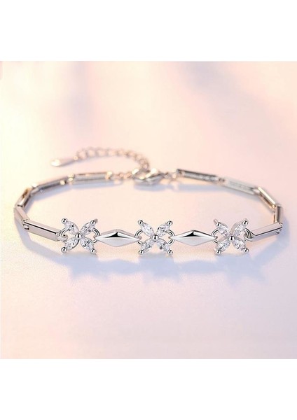 925 Ayar Gümüş Çiçek Desenli Kadın Bileklik fırsatları