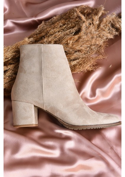 Bej Süet Kadın Bot G654013102 modelleri