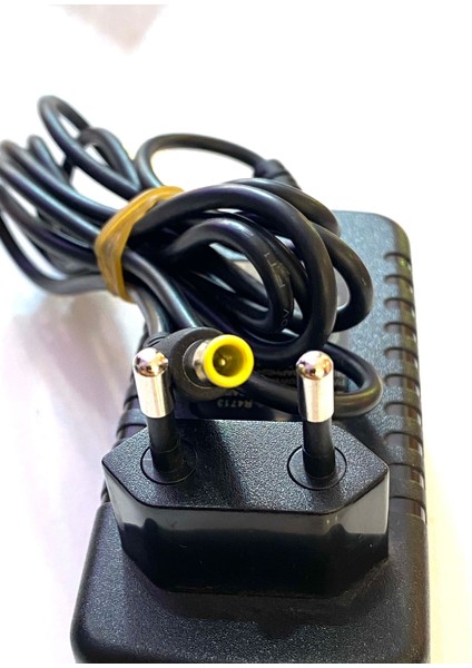 12 Volt 2 Amper Iğne Uçlu Adaptör