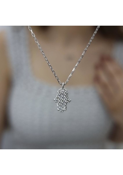 Fatma Ana Eli Gümüş Kolye