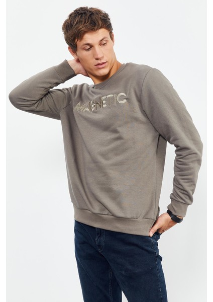 Camel Yazı Nakışlı O Yaka Rahat Form Erkek Sweatshirt - 88020