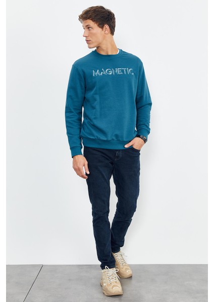 Zümrüt Yazı Nakışlı O Yaka Rahat Form Erkek Sweatshirt - 88020