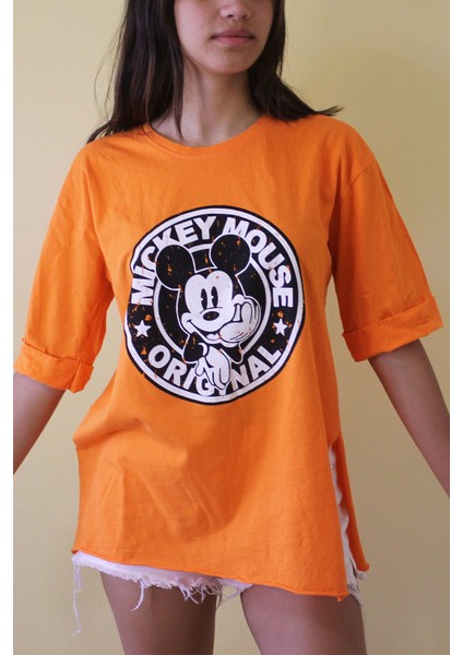 Geniş Kesim Disney Baskılı Kadın Tshirt fiyatları
