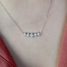 Lilarote 5 Taşlı Trend Pırlanta Kolye