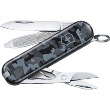 Victorinox 0.6223.942 Klasik 58 mm Lacivert Kamuflaj Çakı