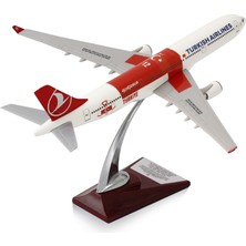 Zekupp 1:200 Türkiye Millî Futbol Takımı Airbus A330-300 Thy Lisanslı Model Uçak