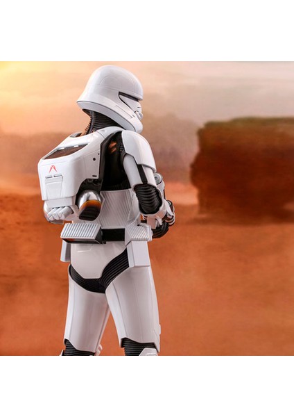 Jet Trooper Sixth Scale Figure MMS561 modelleri