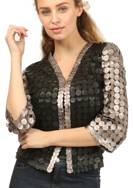 Hakiki Deri'den Pullu Kadın Bolero Ceketi