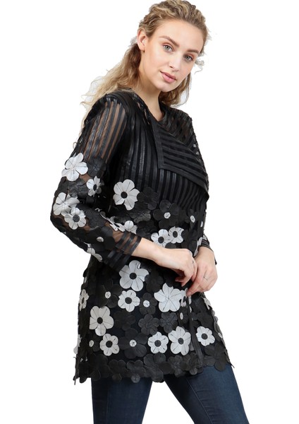 Hakiki Deri'den Papatya Desenli Kadın Uzun Ceketi