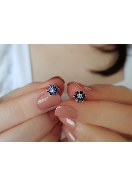 Safir ve Pırlanta Taşlı Papatya Küpe 0401E0032